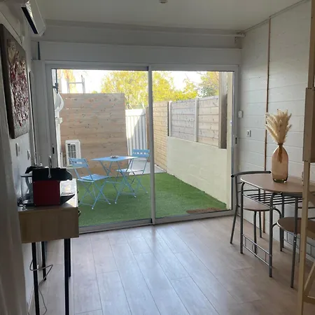 La Parenthèse De Victoire Aigues-Mortes